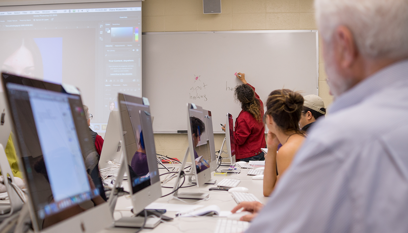 Santa Barbara City College students studying photoshop.